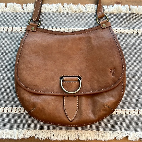 Frye Lucy Crossbody New BNWT Tan Leather Crossbody